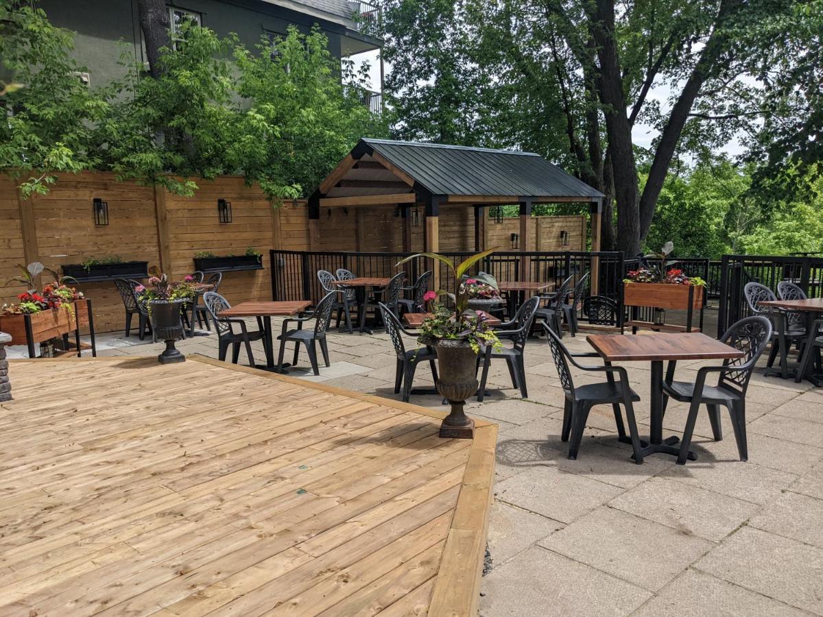 Inn At The Falls Bracebridge Exterior foto